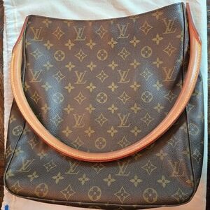 Louis Vuitton Looping GM Monogram Handbag